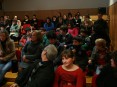Plateia de alunos, professores e da Associação de pais encheram o auditório da escola Comendador Ângelo Azevedo